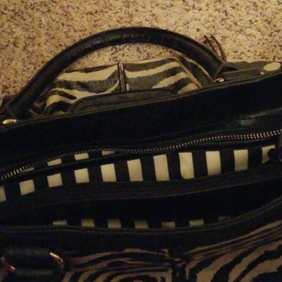 Purse - Picture 4 of 5